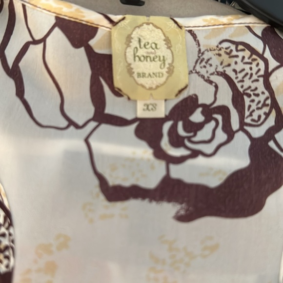 Tea and Honey - Silk Tank - Picture 4 of 8